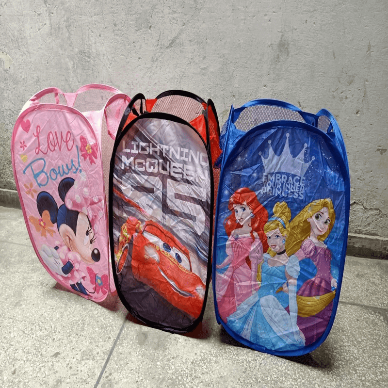 Organizer cube for clothes and toys