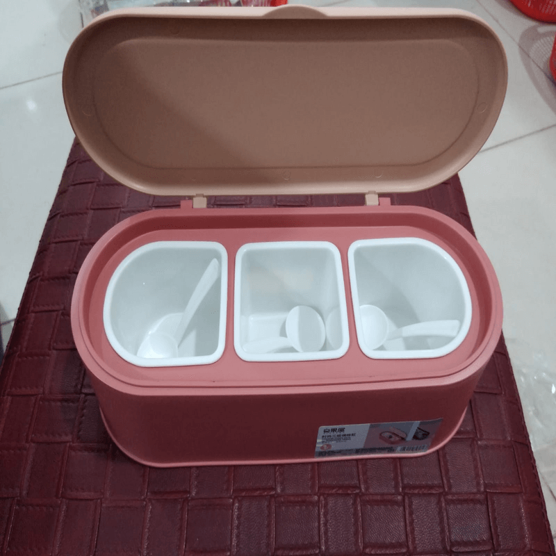 Seasoning storage box