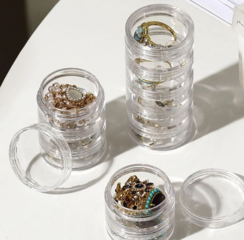 Round containers for jewellry