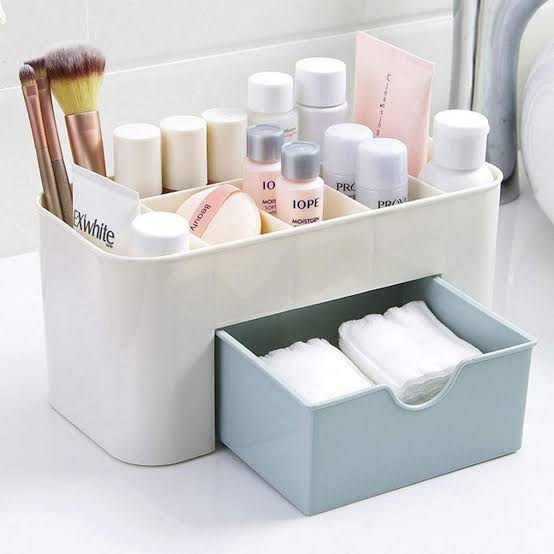 Cosmetic storage box with single drawer