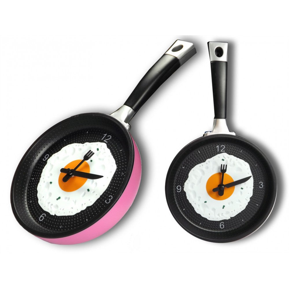 Frying pan kitchen wall clock