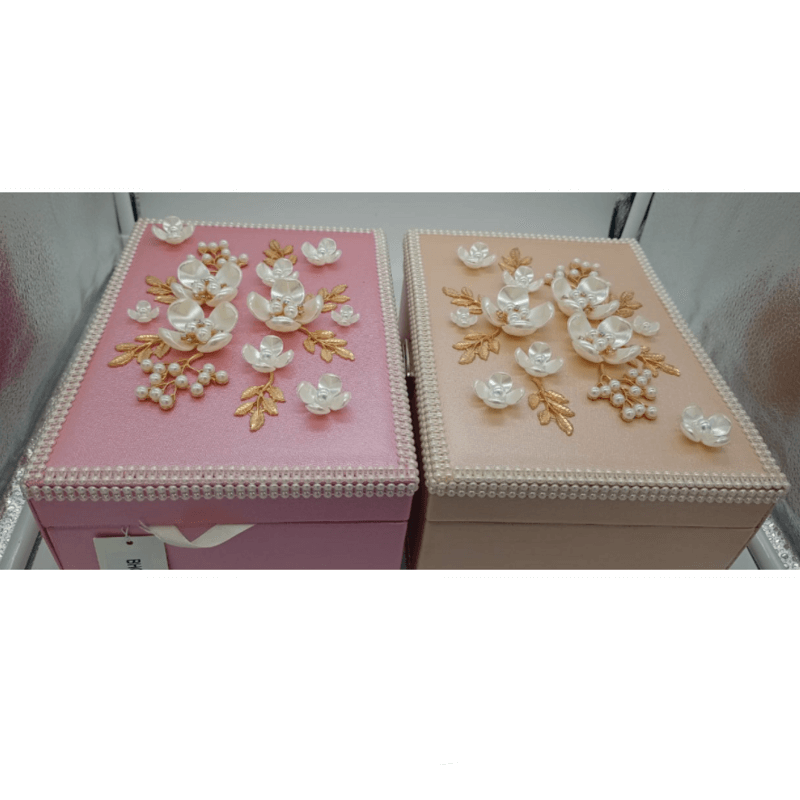 Fancy jewelry organizer box