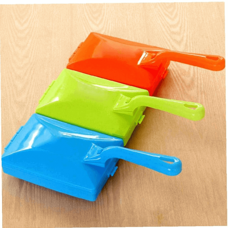 Handheld double roller carpet brush