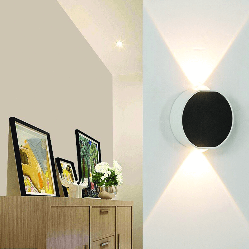 Up and down round wall light