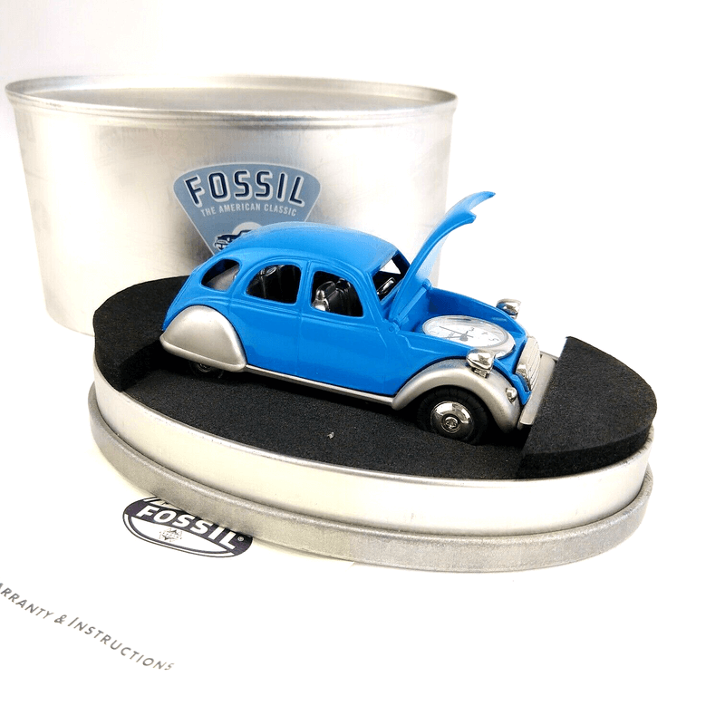 Fossil brand antique foxy beetle car clock - metal