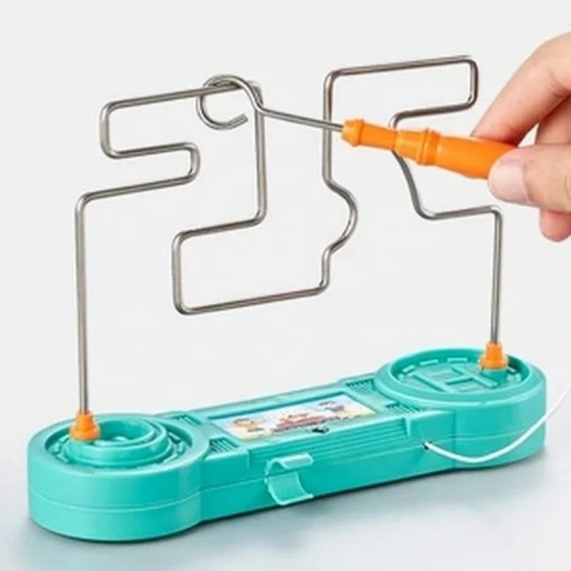 Battery operated funny maze game