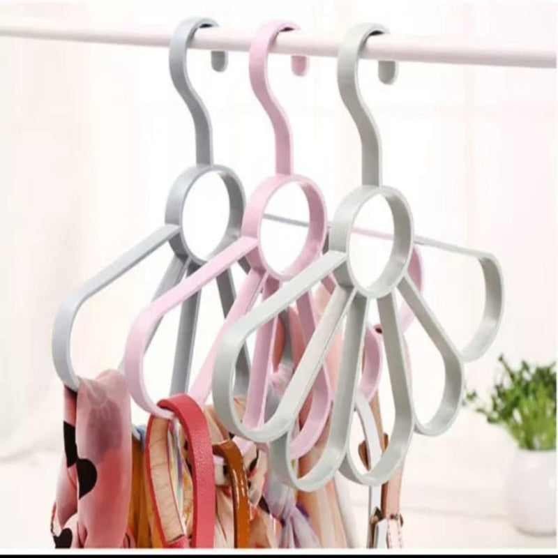 Flower Shaped 5 Slot Belt Hanger