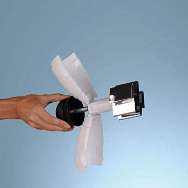 Slap chop slicer with stainless steel blades