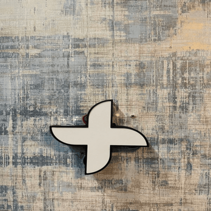 Windmill shaped wall light