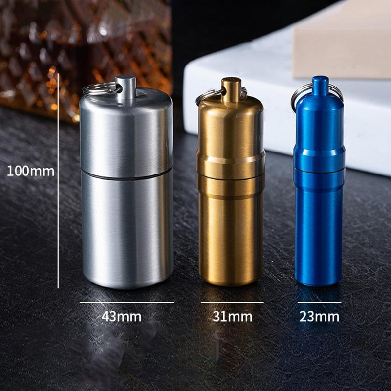 Cigarette case holder with keychain