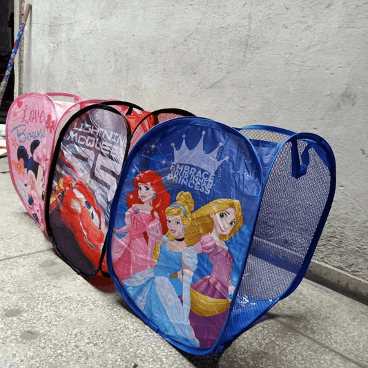 Organizer cube for clothes and toys