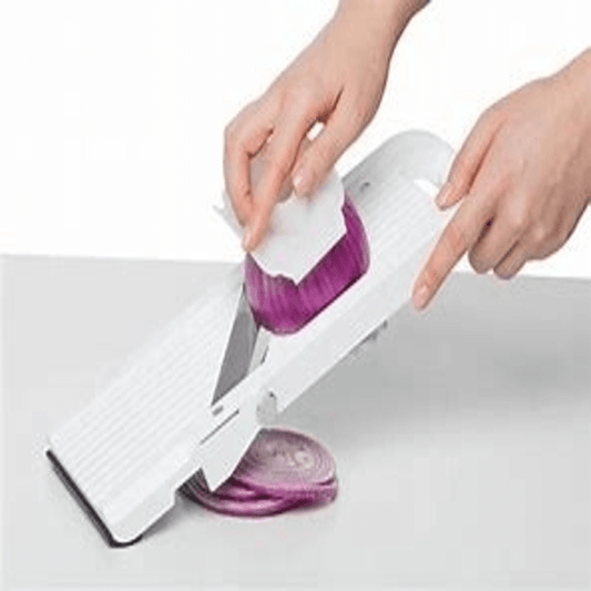 Fruit & vegetable cutter for home