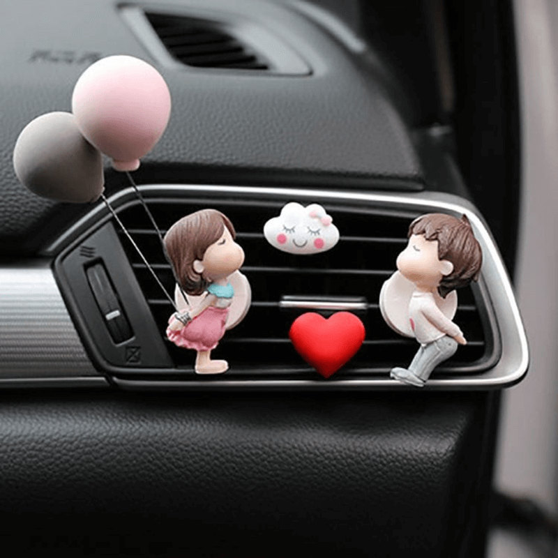 Car air freshener with 4 tablets