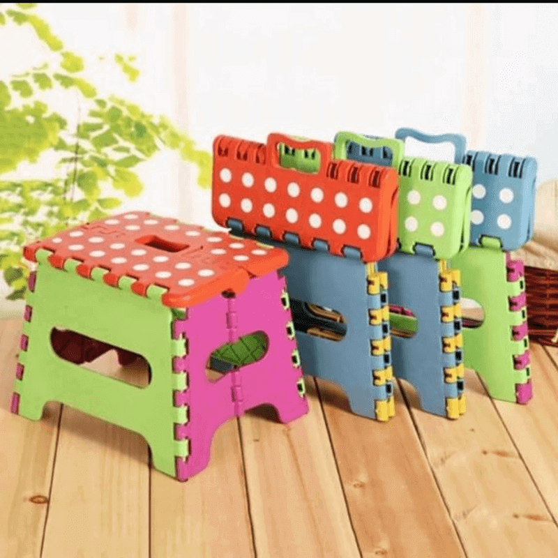 Non slip folding plastic stool
