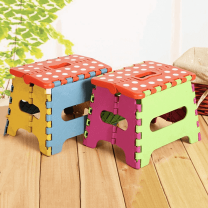 Non slip folding plastic stool