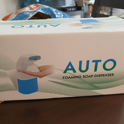 Automatic foaming soap dispenser