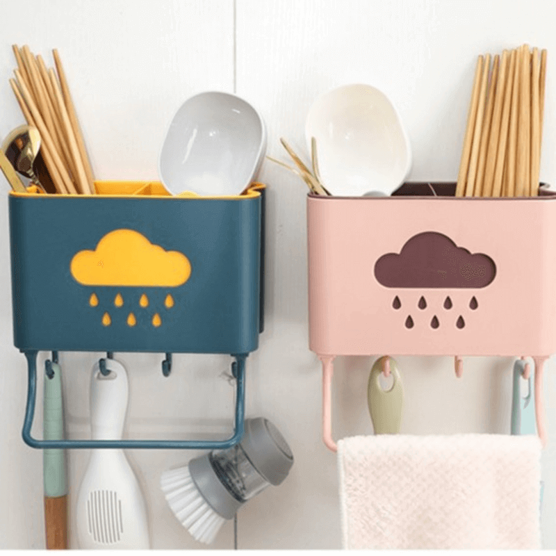 Wall mounted cutlery drainer