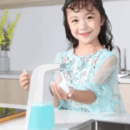 Automatic foaming soap dispenser