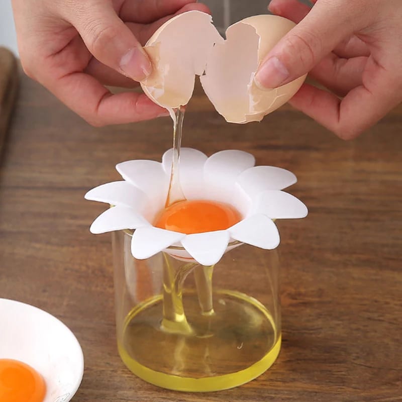Daisy Plastic Egg Separator