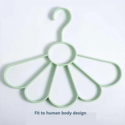 Flower Shaped 5 Slot Belt Hanger