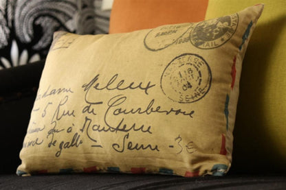 Cushion cover travel theme