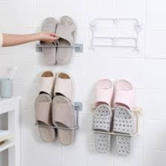 Adjustable space saving wall rack for slippers