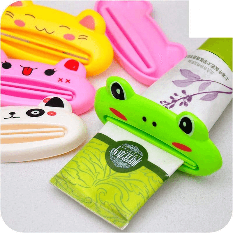 Cartoon modeling auto toothpaste squeezer