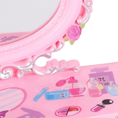 Creative music makeup box with drawer