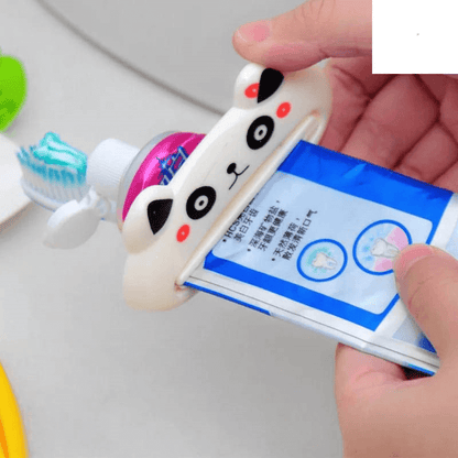 Cartoon modeling auto toothpaste squeezer